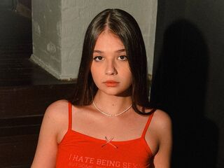 fingering camwhore EmoryWanz