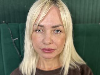 free chat room EvaRomer