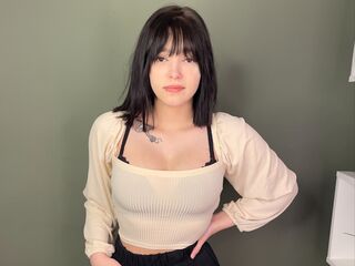 free online chat EvelineGuitano