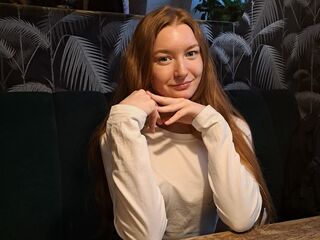 camgirl live FloraFlack