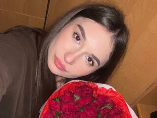 naked camgirl masturbating with vibrator HesterWarhol