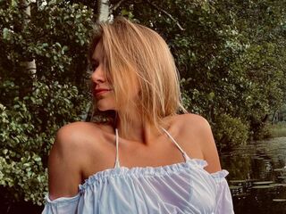 hot girl sex webcam InaStark