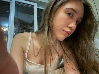 chat room JeniseLozado