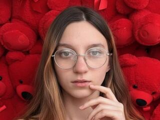 free online chat JoeannWene