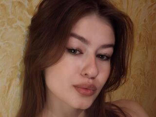 camgirl shaving pussy KarenFalknar
