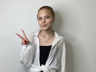 bedroom live webcam KarineBrinkmeyer