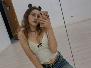 free live chatroom KarryLagerstedt