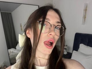 fingering webcamgirl KatyDorni