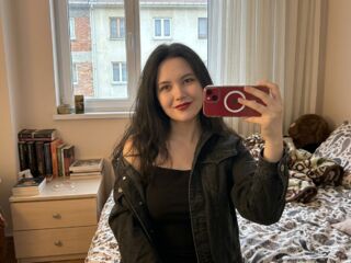 fingering camgirl picture KeliCollymore