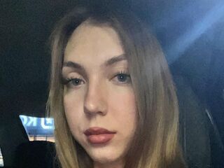 free nude webcam LeannHonnerlaw