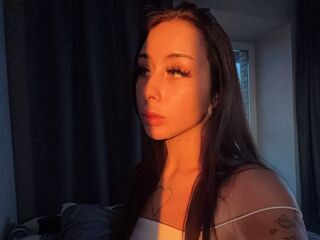 cam girl masturbating with dildo LuxRaen