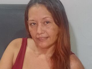 shaved pussy webcam Luzmari