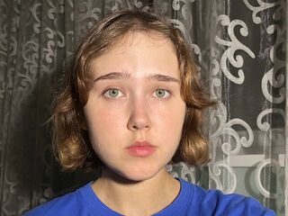 hot naked camgirl MariaSavastru