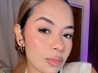fingering girl webcam  MeganMarc
