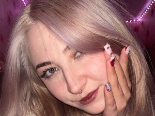 beautiful girl webcam MelitaHogston