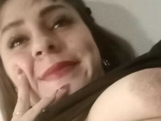 cam girl fingering pussy MiaFons