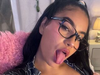 adult cam chat room MihaCameron