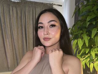 naked camgirl photo MilaYumi