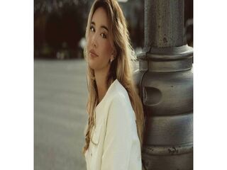 webcamgirl chat MiraStarlet