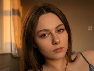 fingering girl webcam picture MireyaElowen