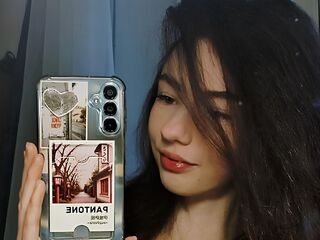 naughty cam photo MitziBreech