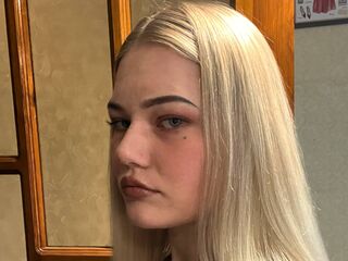 porn webcam photo NicolynMoore