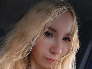 girl webcam NikaFrosha