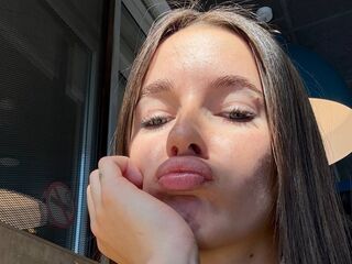 cam bitch OdetteWingler