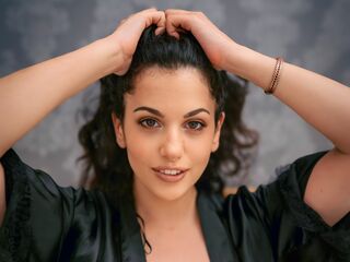 camgirl masturbating with sextoy OrriHart