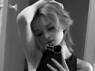 bedroom livesex PaulinaCundiff