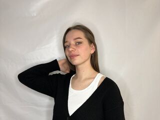 beautiful webcamgirl RexellaHence