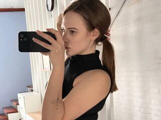 nude webcamgirl RitaFlueck