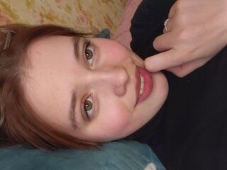 naked cam girl masturbating with dildo RosalieKukene