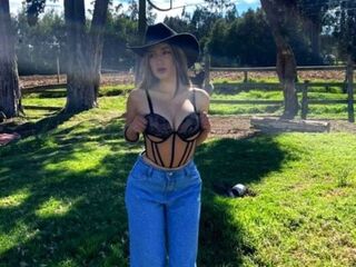 naked webcamgirl RubyRossey