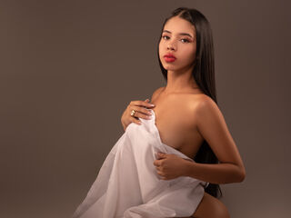 beautiful camgirl SandyMorga