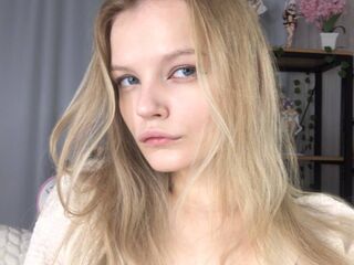 cam girl fingering ShelyMilan