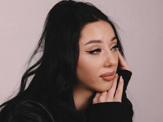 naughty camgirl fingering pussy SoledadZale