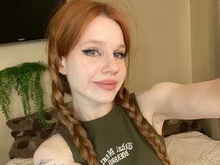 camgirl showing pussy StacyBrown