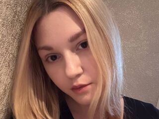 camgirl showing tits StefaniLuxe