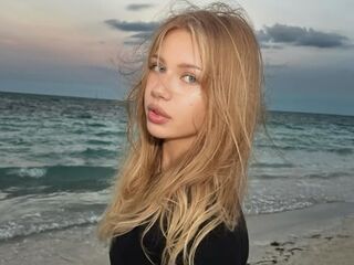 free nude webcam show StephanieChelf