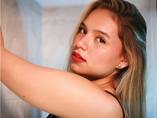 mastubating web cam girl SusieJohns