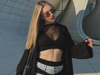Kinky webcam SuzieGlimp