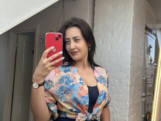 beautiful camgirl ToniaCakeTwo