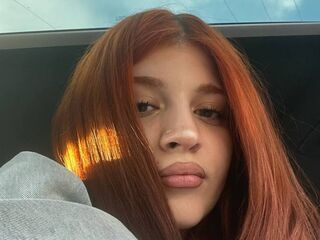 shaved pussy cam VelmaraJoy