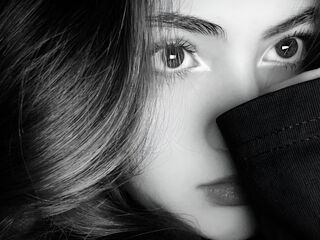 free chatroom VickyToure